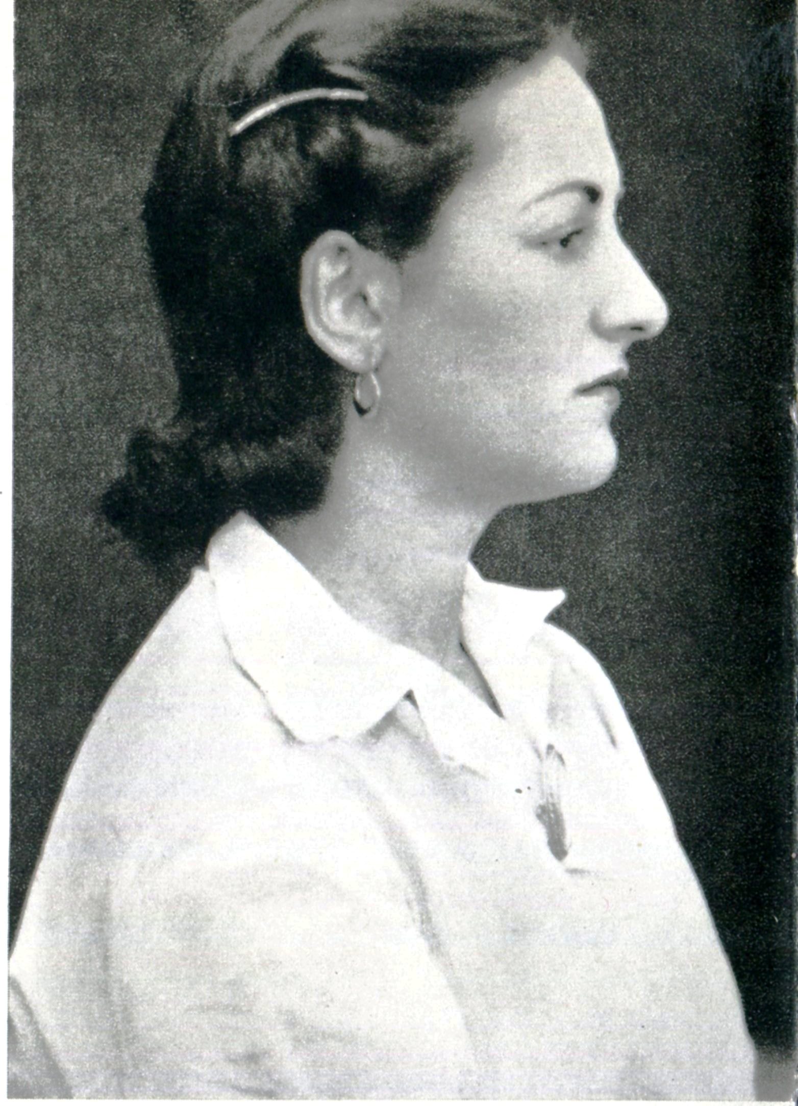 Lilli Camboville, Morhange agent